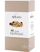 Hanf-Müsli mit Haselnüssen